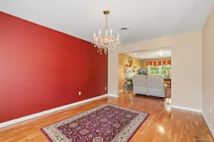 8 Wayne Ct, Middletown, NY 10941 - Photo 8