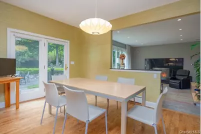 19 W Gate Road, Suffern, NY 10901 - Photo 22