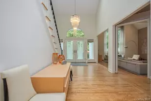 19 W Gate Rd, Suffern, NY 10901 - Photo 12