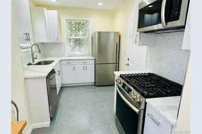 11124 170th Street, Jamaica, NY 11433 - Photo 4