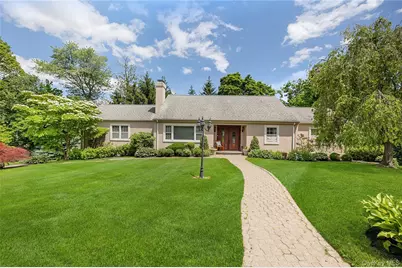 1 Hunting Ridge Road, White Plains, NY 10605 - Photo 2
