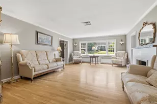 1 Hunting Ridge Rd, White Plains, NY 10605 - Photo 8
