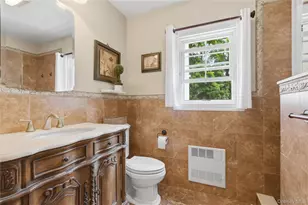 1 Hunting Ridge Rd, White Plains, NY 10605 - Photo 16