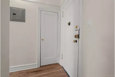 155-17 Sanford Avenue #2C, Flushing, NY 11355 - Photo 2