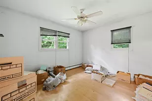 10 Lefferts Ave, East Northport, NY 11731 - Photo 20