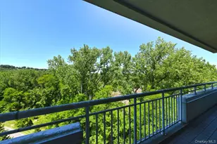 100 Harbor View Dr, Port Washington, NY 11050 - Photo 32