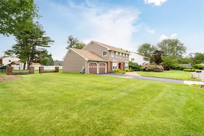 12 Annandale Road, Stony Brook, NY 11790 - Photo 4