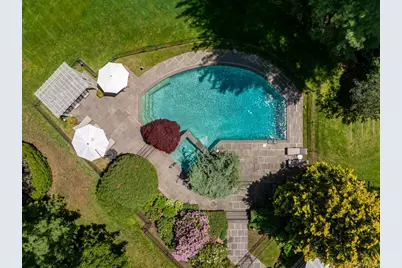 5 Coachmans Court, Old Westbury, NY 11568 - Photo 46