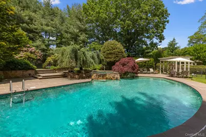 5 Coachmans Court, Old Westbury, NY 11568 - Photo 42