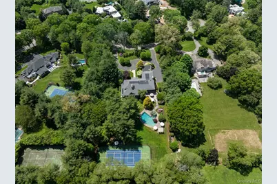 5 Coachmans Court, Old Westbury, NY 11568 - Photo 48