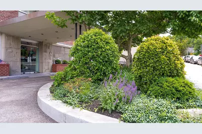 385 McLean Avenue #3B, Yonkers, NY 10705 - Photo 2