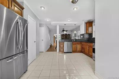135-38 95th Street, Ozone Park, NY 11417 - Photo 8