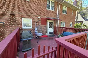 552 Manor Ridge Rd, Pelham, NY 10803 - Photo 2