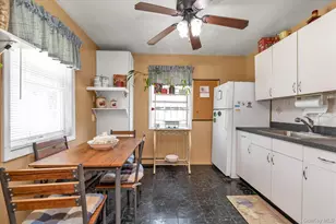 193 Manhattan Ave, West Babylon, NY 11704 - Photo 6