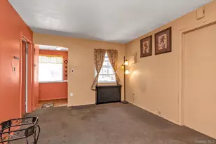 193 Manhattan Ave, West Babylon, NY 11704 - Photo 2