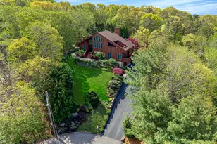 72 Jean Ct, Riverhead, NY 11901 - Photo 4