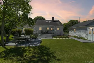 38 Conscience Cir, East Setauket, NY 11733 - Photo 24