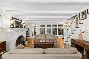 58 Park Ln, Rockville Centre, NY 11570 - Photo 8