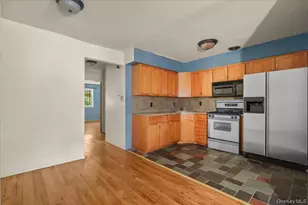 1964 Burke Ave, Bronx, NY 10469 - Photo 8