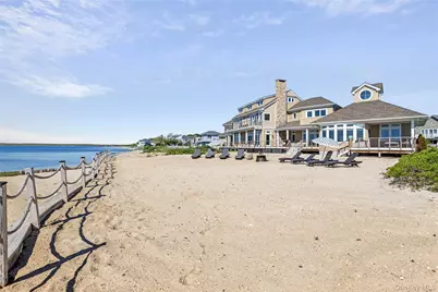 49 Dunlookin Lane, South Jamesport, NY 11970 - Photo 2