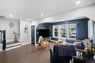2548 Woodhull Ave, Bronx, NY 10469 - Photo 4