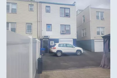 2548 Woodhull Avenue, Bronx, NY 10469 - Photo 22