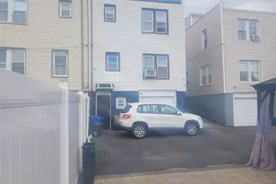 2548 Woodhull Ave, Bronx, NY 10469 - Photo 22