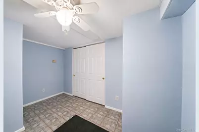 28 Royal Oak Drive, Huntington, NY 11743 - Photo 20