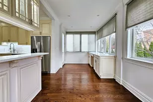 49 Greenridge Ave, White Plains, NY 10605 - Photo 10