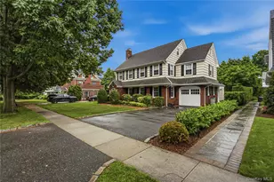 118 4th St, Garden City, NY 11530 - Photo 40