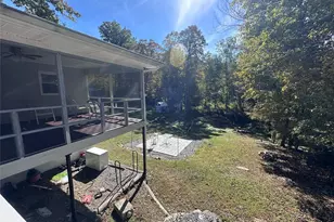 171 Roosevelt Rd, Hyde Park, NY 12538 - Photo 12