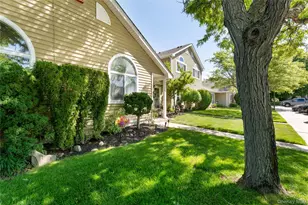 59 Eric Dr, Middle Island, NY 11953 - Photo 4