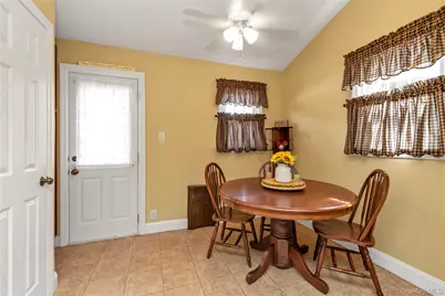 57 Malden Avenue, Lynbrook, NY 11563 - Photo 14