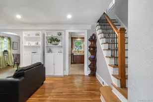 9 W 14th St, Huntington Station, NY 11746 - Photo 4