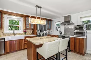 9 W 14th St, Huntington Station, NY 11746 - Photo 16