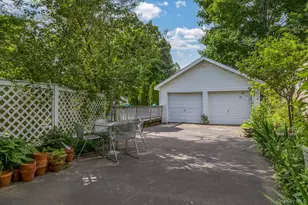 9 W 14th St, Huntington Station, NY 11746 - Photo 30