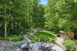 28 Maplewood Dr, Northport, NY 11768 - Photo 28