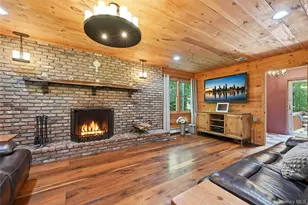 28 Maplewood Dr, Northport, NY 11768 - Photo 12