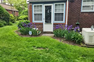 35 Hanson Pl, Malverne, NY 11565 - Photo 2