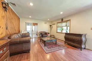 22 Vine St, Centereach, NY 11720 - Photo 8