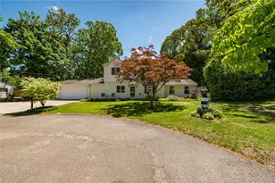 22 Vine St, Centereach, NY 11720 - Photo 26