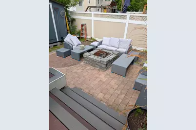 35 E Jackson Avenue E, Babylon, NY 11702 - Photo 10