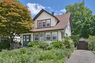 9 Fenton St, Rye, NY 10580 - Photo 2
