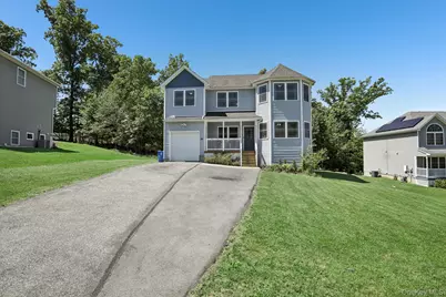 16 Houston Ext Avenue, Middletown, NY 10940 - Photo 2