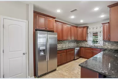 16 Houston Ext Avenue, Middletown, NY 10940 - Photo 16