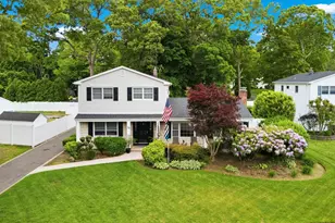 70 Birch St, Lake Grove, NY 11755 - Photo 6