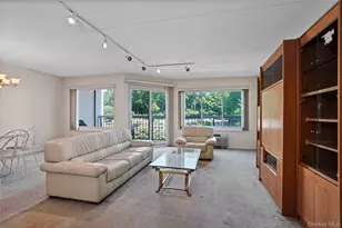 200 High Point Dr, Hartsdale, NY 10530 - Photo 20