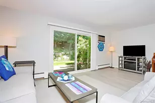 287 Parkside Dr, Suffern, NY 10901 - Photo 6