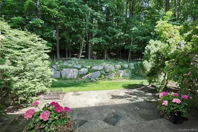 287 Parkside Drive, Suffern, NY 10901 - Photo 28