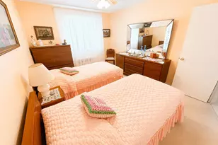73-15 Cook Ave, Middle Village, NY 11379 - Photo 6